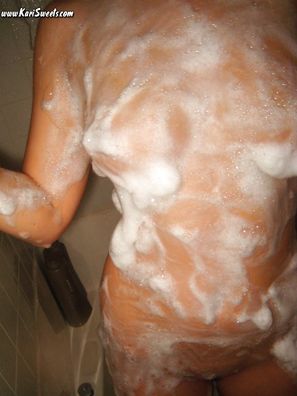 Kari Sweets Soapy Suds