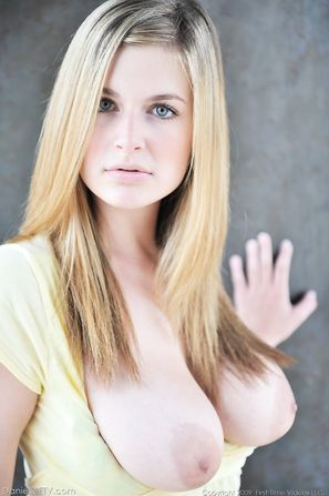 Danielle FTV