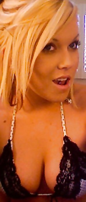 Ex-Girlfriend Pics