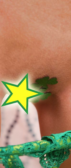 Kari Sweets St Patricks Day Nude Zipset