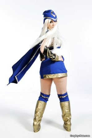 Ashe cosplay mate