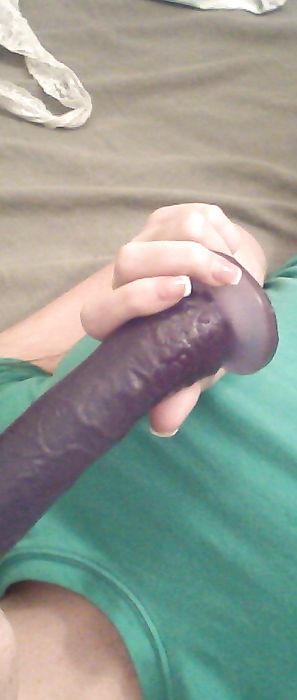 Freckles 18 Naked Selfies With Her Toys