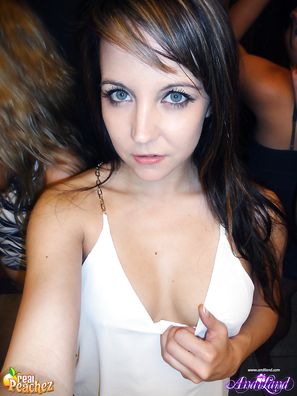 Andi Land Having Fun With Sarah Peachez