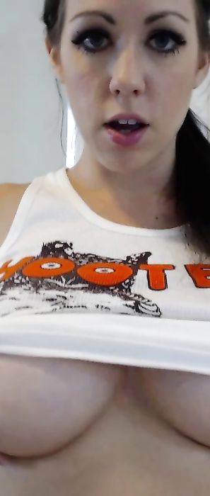 Kayla Kiss Hooters Tank Top Big Boobs