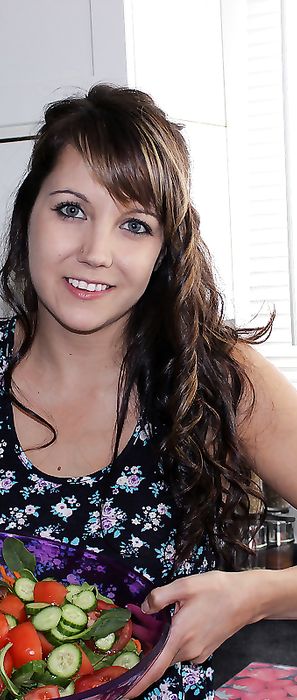 Andi Land Frisky Cucumber Kitchen Fun