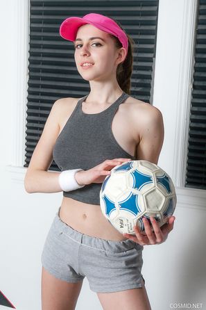 Eva Green Nude Workout Cosmid Soccer Ball And Pussy Stretching