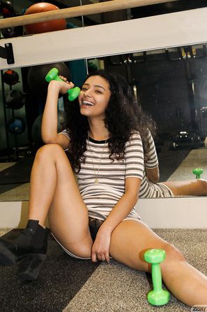 Renee Macias Vs Management Zishy Cute Girl Tight Dress Flashing Panties