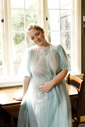 Rose Fessenden Instant Oatmeal Zishy BBW Cutie Sheer Robe In The Kitchen