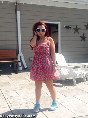 Sexy Pattycake Day At The Park Candids In A Tiny Dress