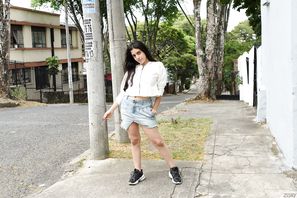 Ileana Burgos Nice Post Its Zishy