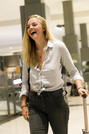 Sybil Kuechler Welcome to ATX Zishy