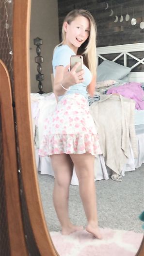 Sexy Pattycake Candid Selfies And Nudes