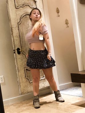 Sexy Pattycake Candid Selfies And Nudes