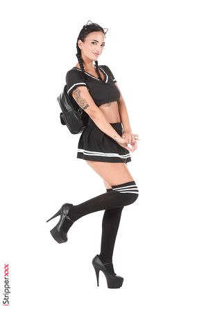 Claudia Bavel I Twat I Taw A Puddy Tat IStripper