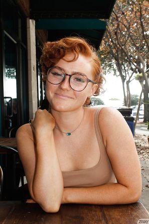 Dabney Conrad Tacos Are Juicy Zishy