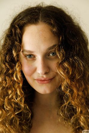 Carrie Barber Lots To Lift Zishy