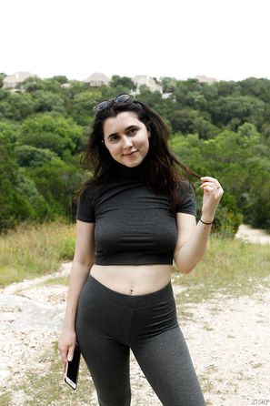 Ophelia Palantine Black On White Zishy