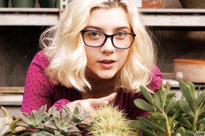 Gia Ohmy Mercedes Bunz Zishy