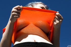 Vonnie Bean Desert Oranges Zishy