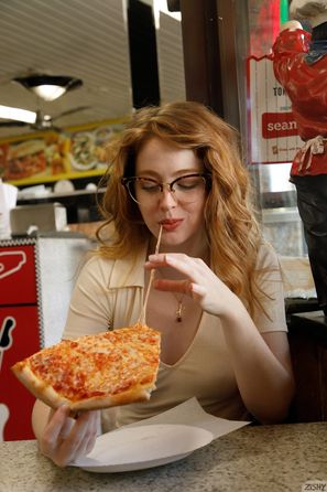 Erna Ohara Extra Oregano Zishy