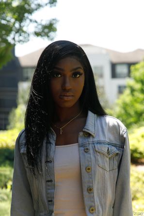 Kelsey Jones She Cryin Zishy