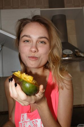 Sofi Levchenko Emotional Control Zishy