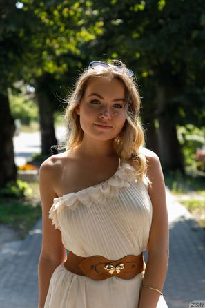 Nicole Ross Songs From Festivals Past Zishy