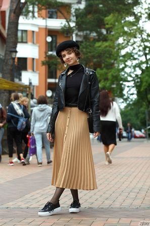 Victoria Minina Cafe Society 1 Zishy