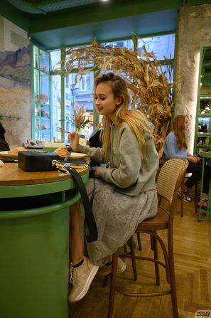 Nyla Rox Stays Determined Zishy