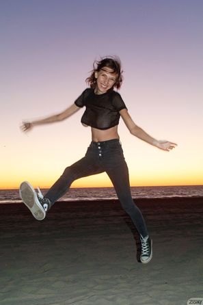 Hopeless Sofrantic Venice After Dark Zishy