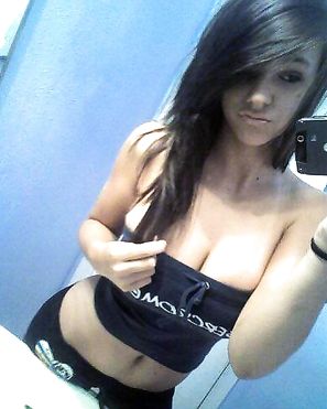 Brunette GF