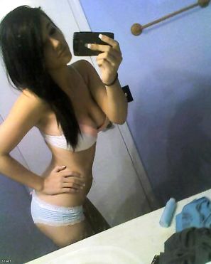 Brunette GF