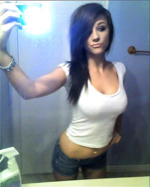 Brunette GF