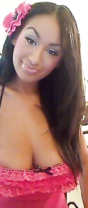 Cam With Carmen