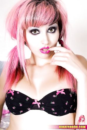 Nina Terror