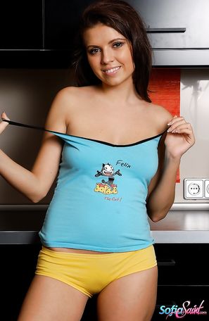 Sofia Saint