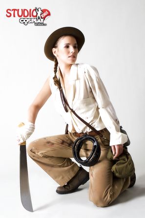 Cassie cosplay