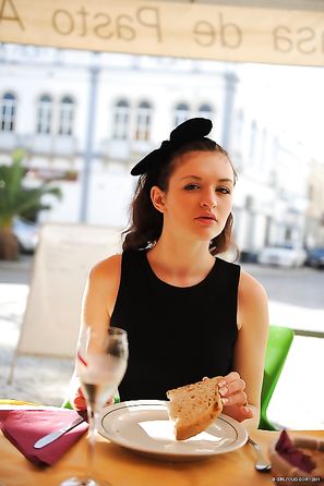 Fawna girlfolio