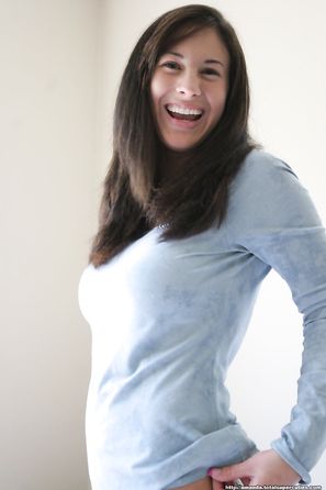 Amanda super cutie