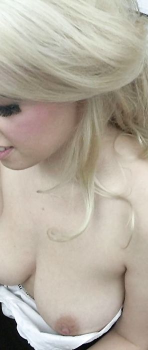Holly downblouse
