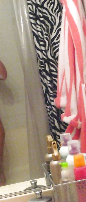 Kari Sweets Candid Bubble Bath