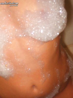 Kari Sweets Candid Bubble Bath