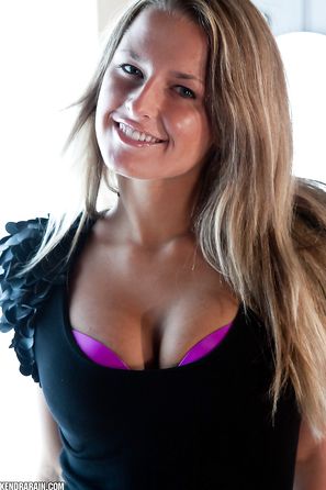 Kendra Rain