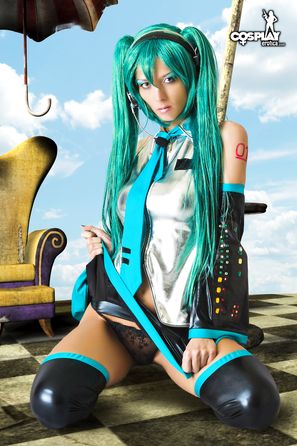 Lana cosplay