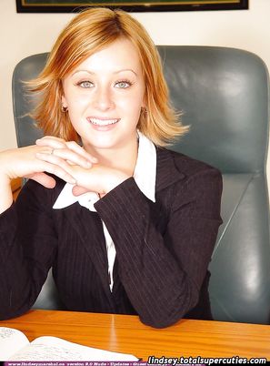Lindsey Marshall Super Cutie