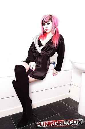 Nina Punk Girl