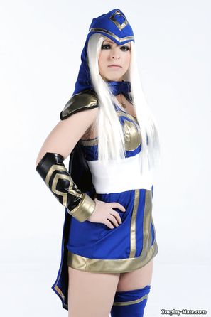 Ashe cosplay mate