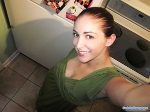 Carlotta Champagne