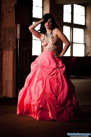 Carlotta Champagne